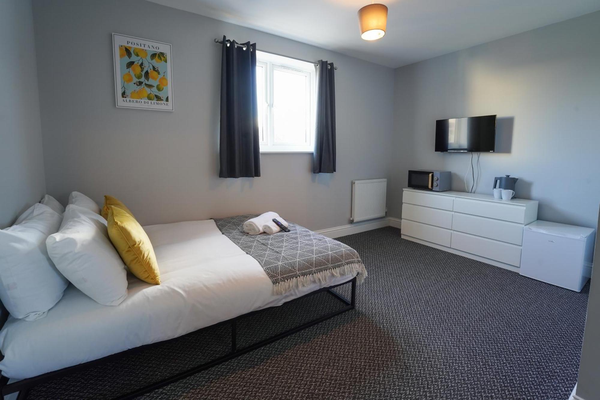 En-Suite Double Rooms, Smart Tv Comfy Style Llanelli Kültér fotó